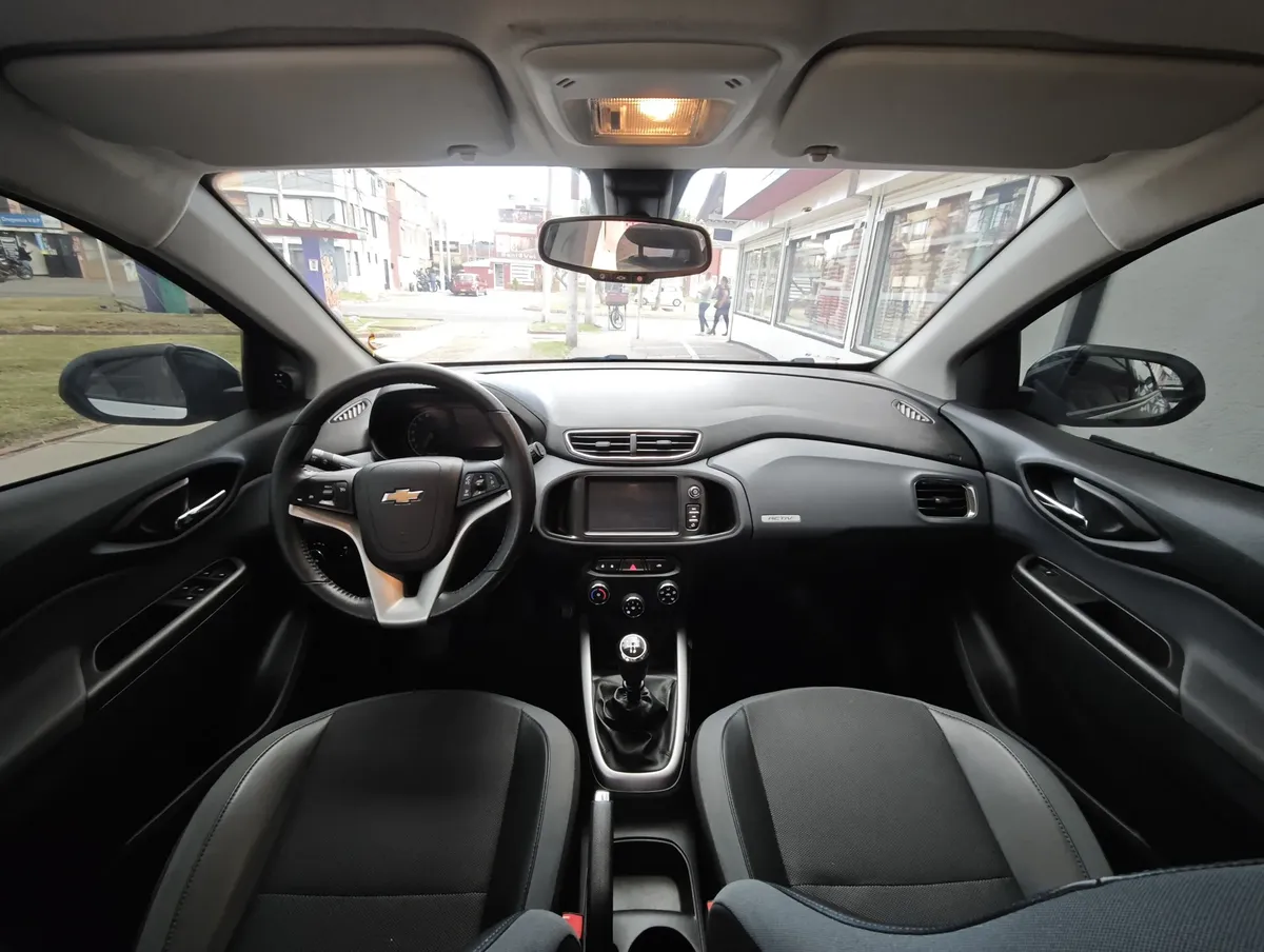 Chevrolet Onix 2019: foto 10