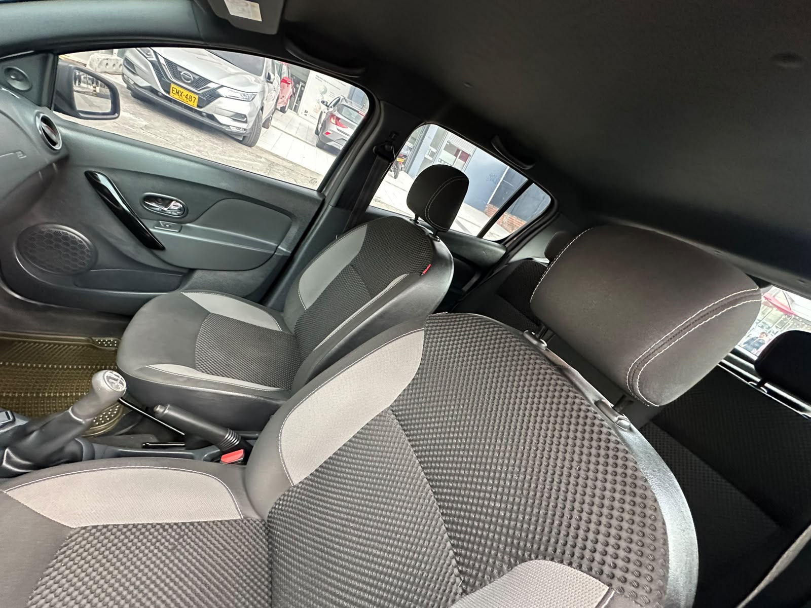 Renault Sandero 2020: foto 7