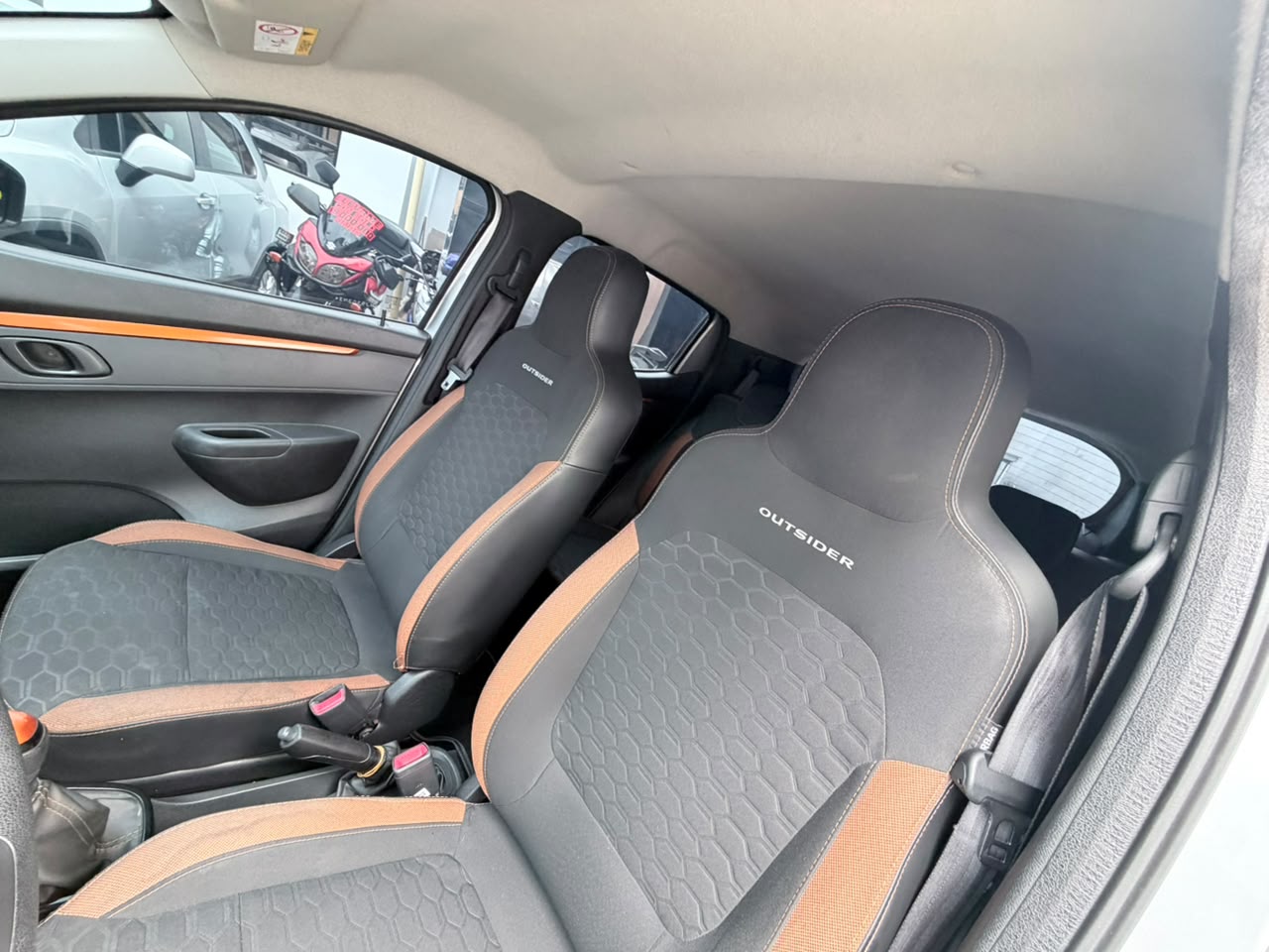 Renault Kwid Outsider 2022: foto 8