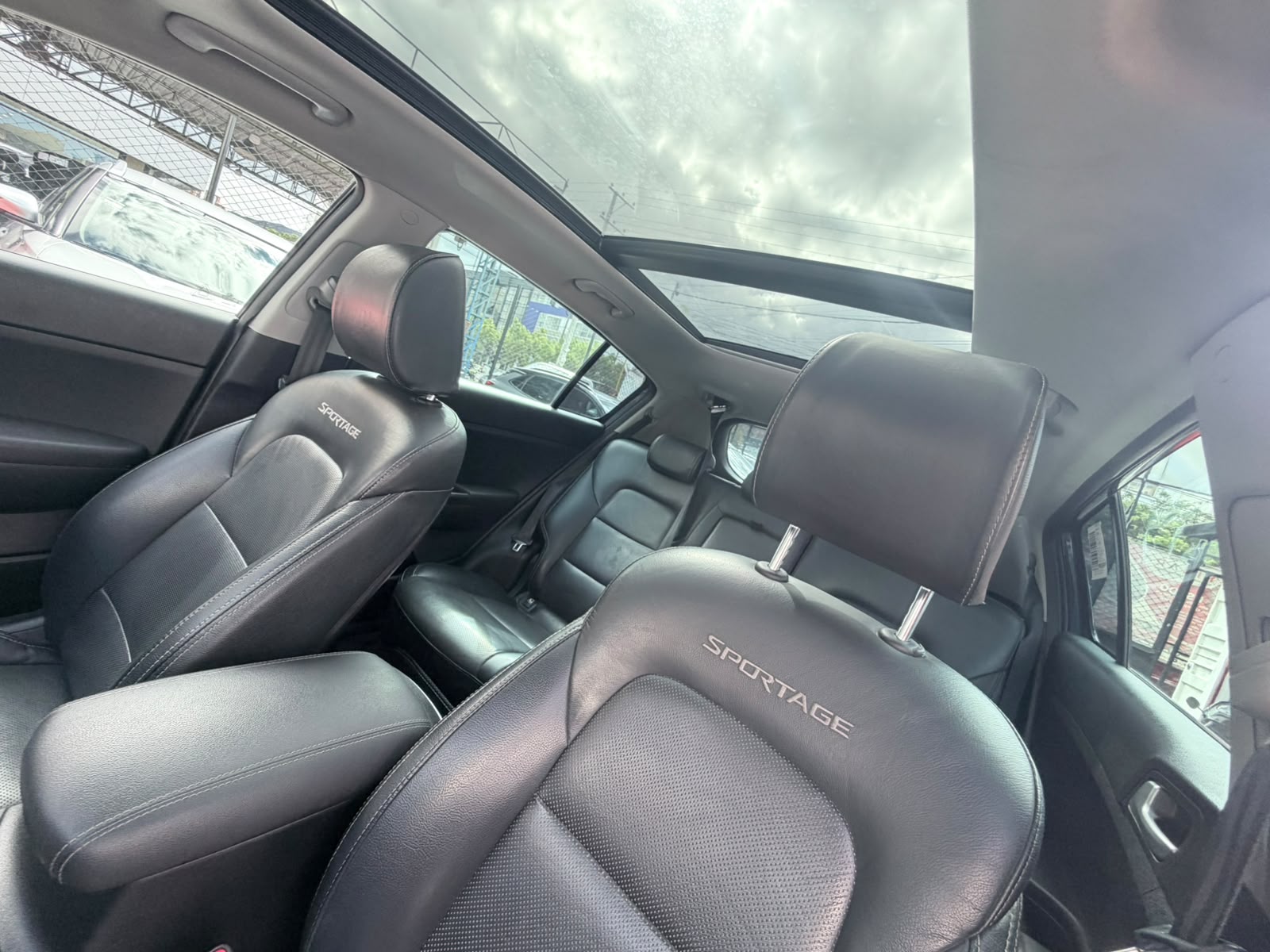 Kia Sportage 2022: foto 9