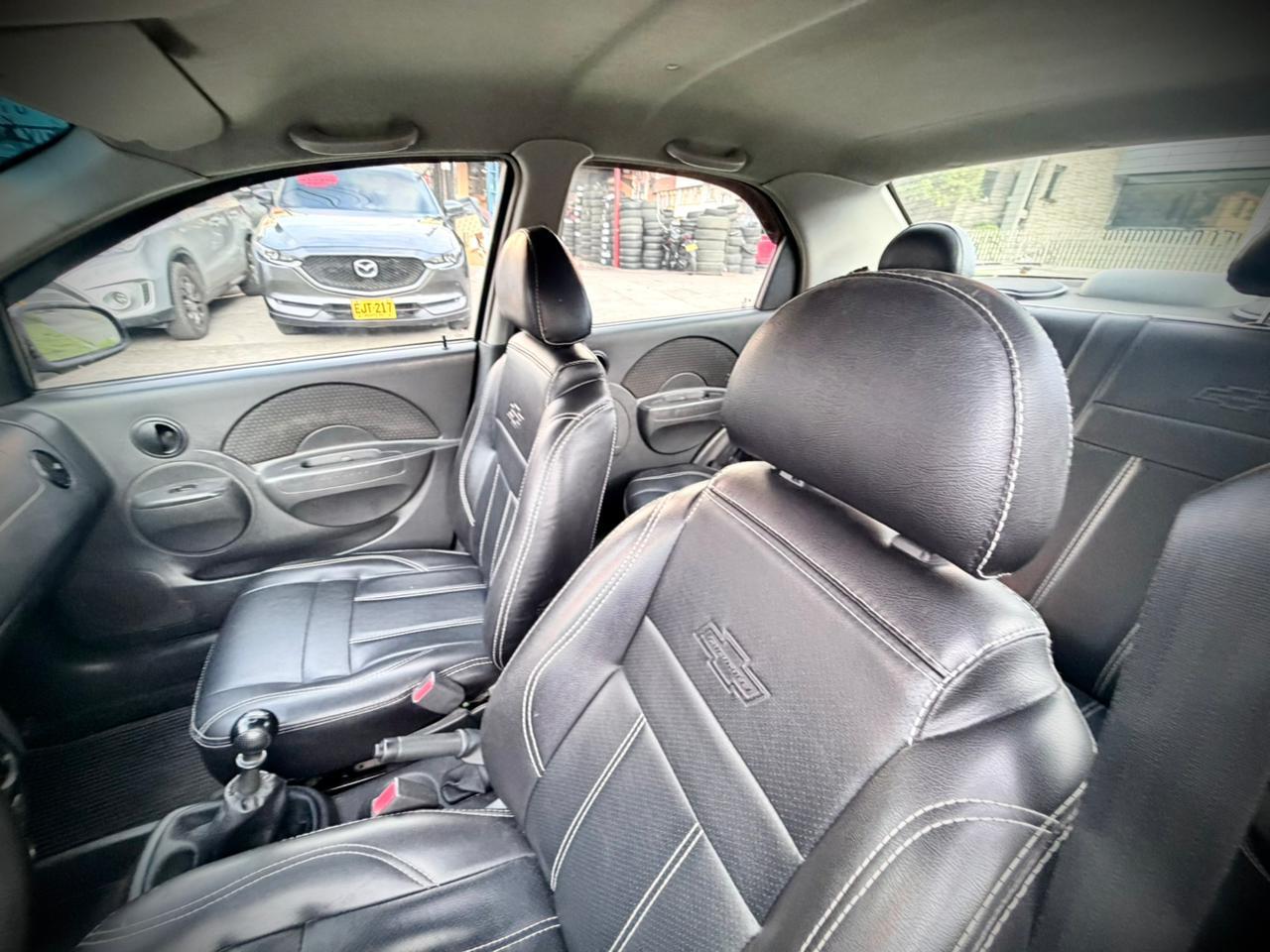Chevrolet Aveo LS 2011: foto 8