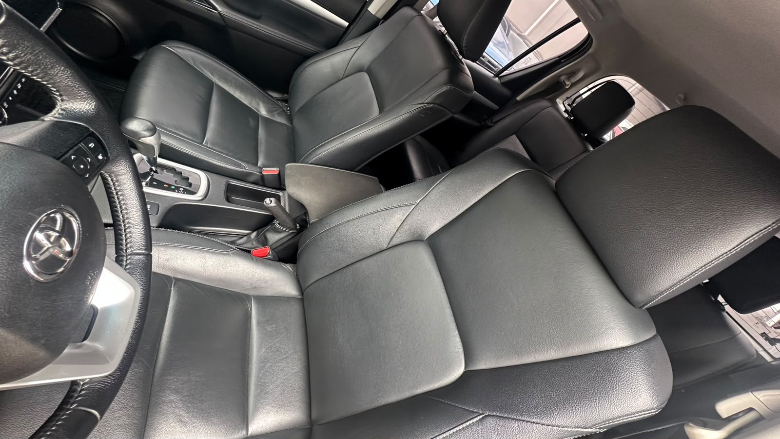 Toyota Hilux 2023: foto 9