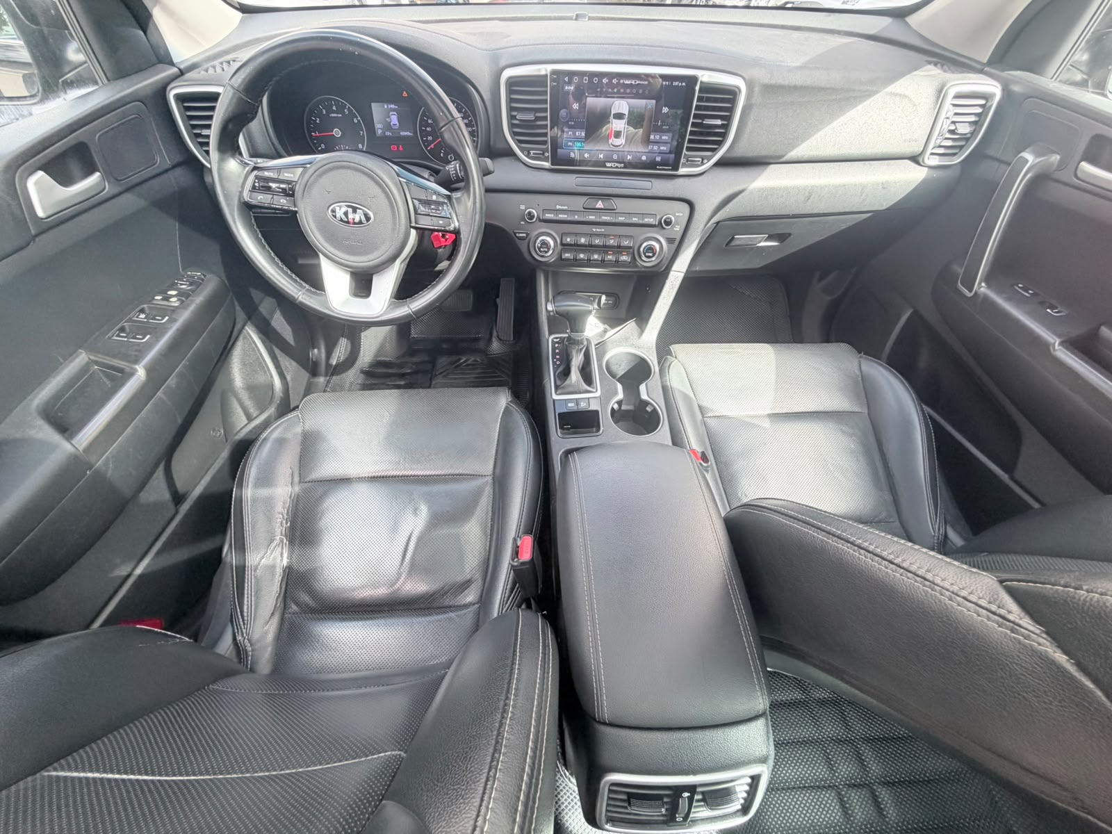 Kia Sportage 2022: foto 10