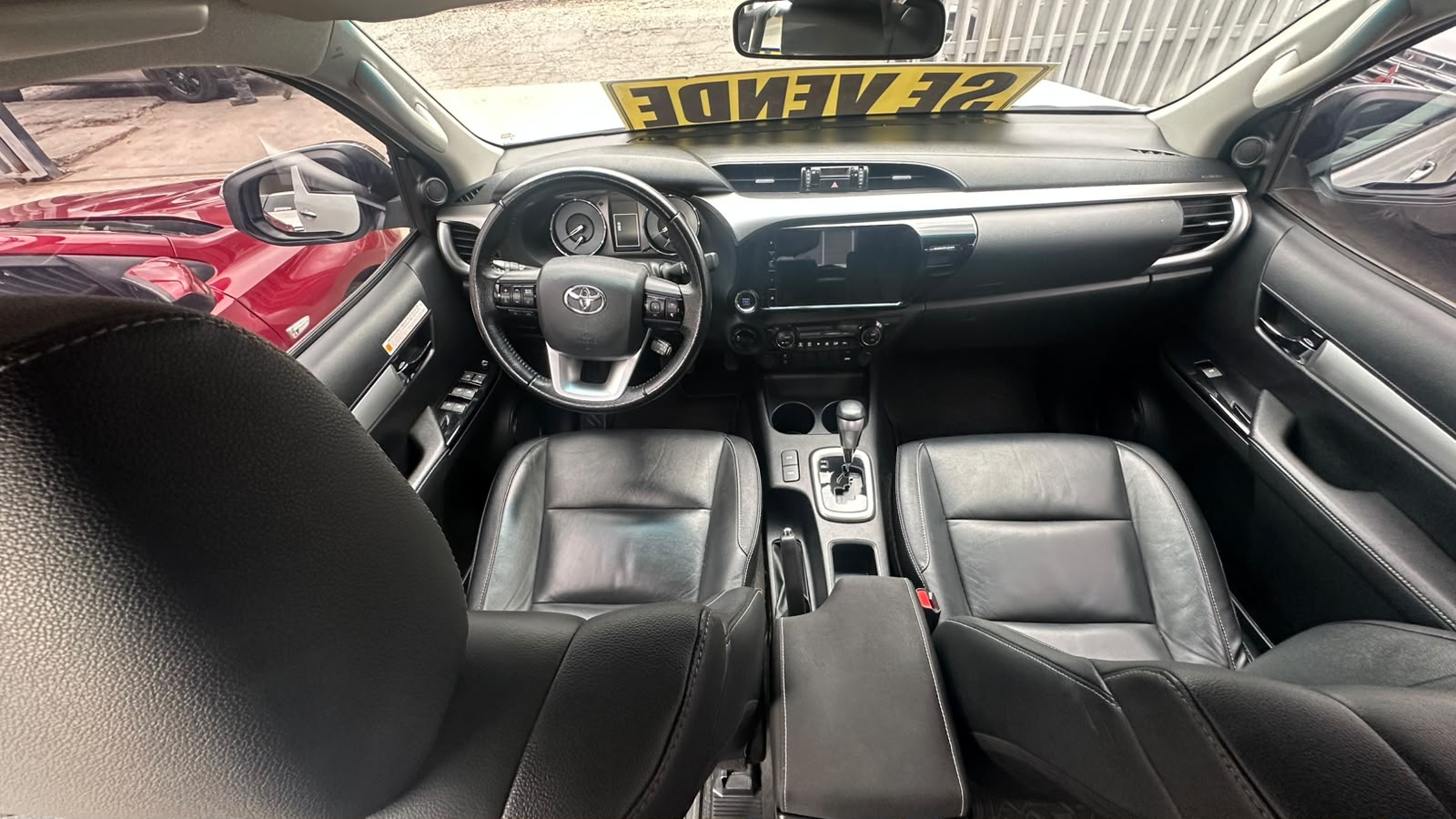 Toyota Hilux 2023: foto 10