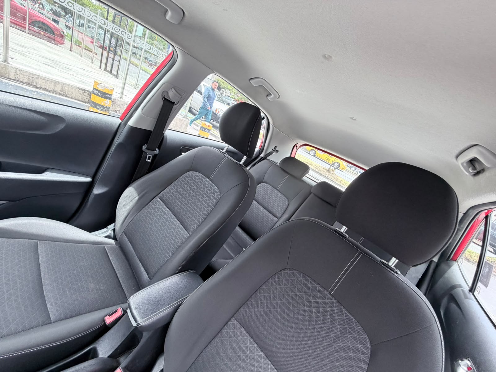 Kia Picanto  X-Line 2018: foto 9