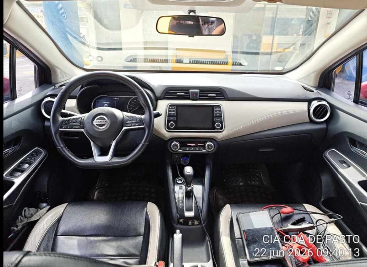 Nissan Versa Exclusive 2021: foto 8