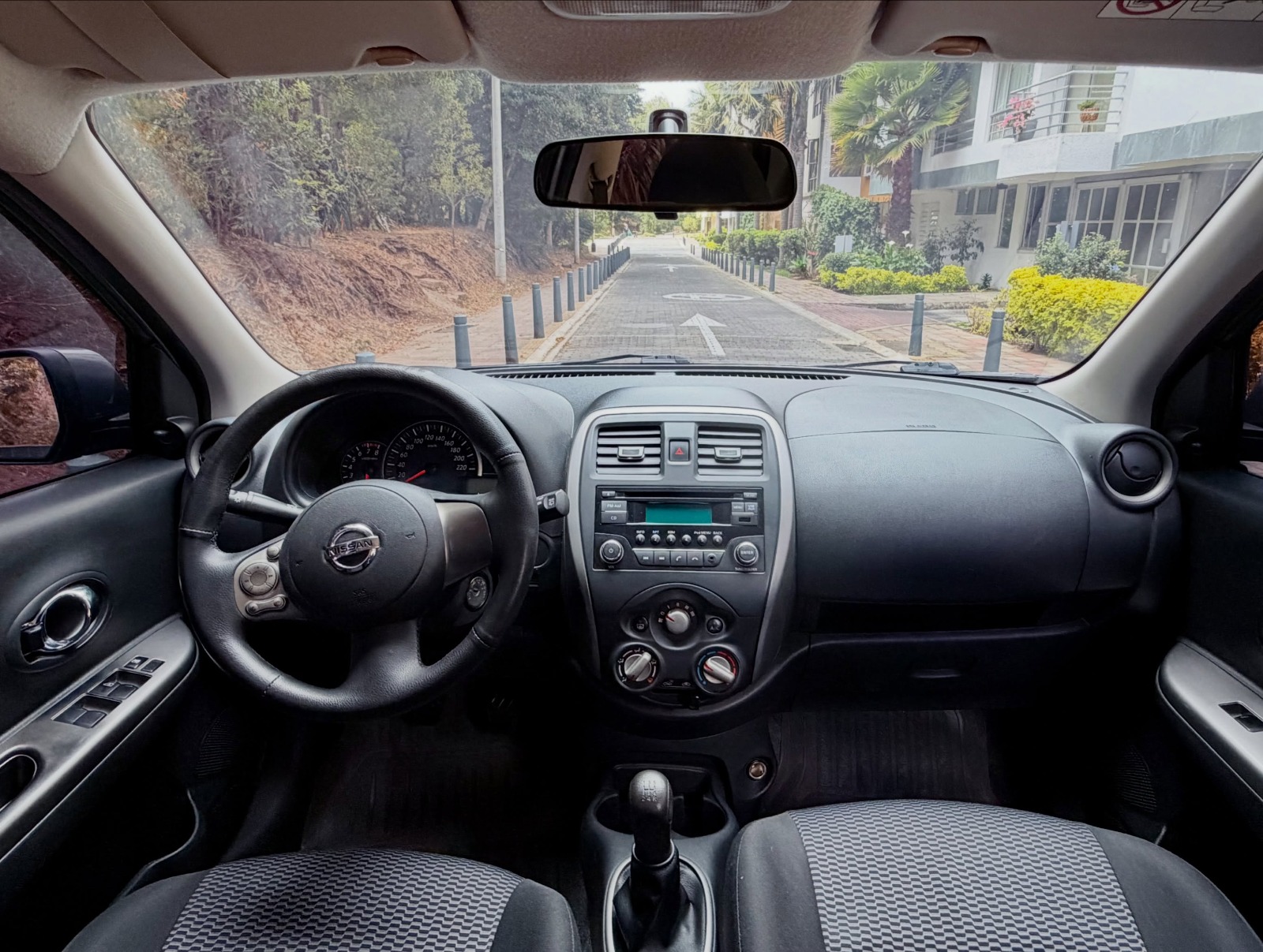 Nissan March 2018: foto 8